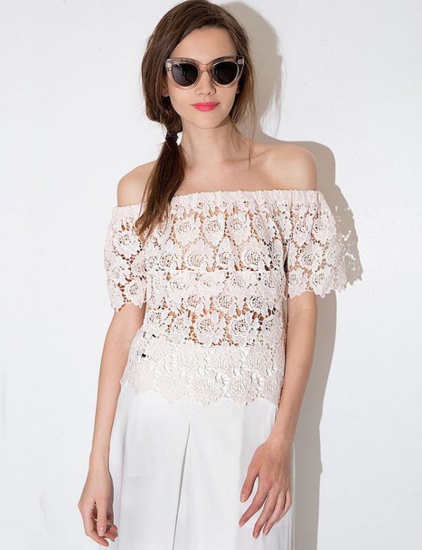 15 Refreshing & Sexy Lace Off The Shoulder Top Outfit Ideas - FMag.c