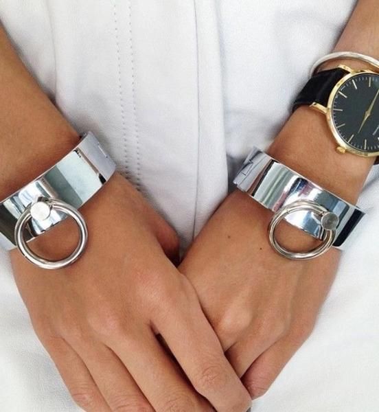 Silver Cuff Bracelet: Tips for Wearing & Outfit Ideas - FMag.c