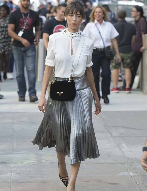 17 Best Ways To Wear A Pleated Skirt - A Guide To Various Styl