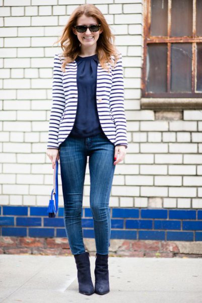 How to Wear Striped Blazer: 15 Best Outfit Ideas for Women - FMag.c