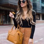 Suede mini skirt outfit, Denim skirt | All-Brown Outfits Ideas .