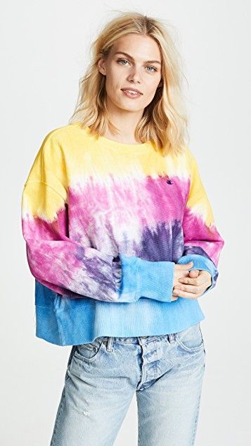 15 Tie-Dye-Shirt Outfits You Will Actually Like | Who What We