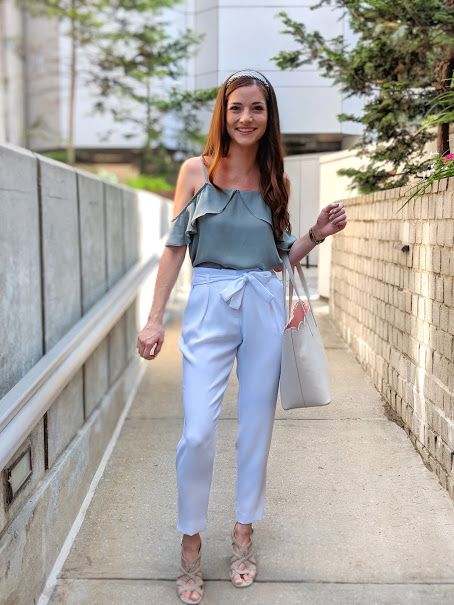 Summer Work Outfit Ideas: white tie-front pants, light green cold .