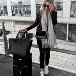 44 Classic And Casual Airport Outfit Ideas | Airport travel .