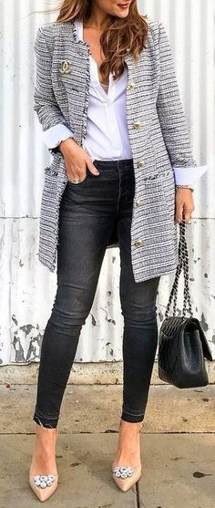38 Best Tweed Jacket Outfits images | Tweed jacket, Outfits, Fashi