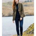 15 Best Tips on How to Wear Tweed Jacket for Women - FMag.c