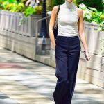 6 Tips on How to Wear Sleeveless Turtleneck Tops – Glam Rad