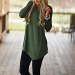 What Tops to Wear with Leggings to Look Amazing? – Black Sheep Leggi