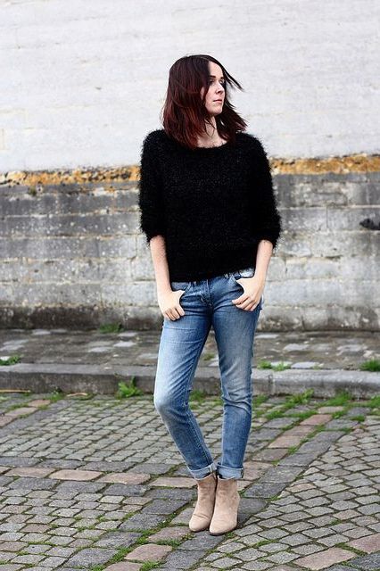 Fluffy Sweaters For Women Outfit Guide 2020 – WardrobeFocus.c