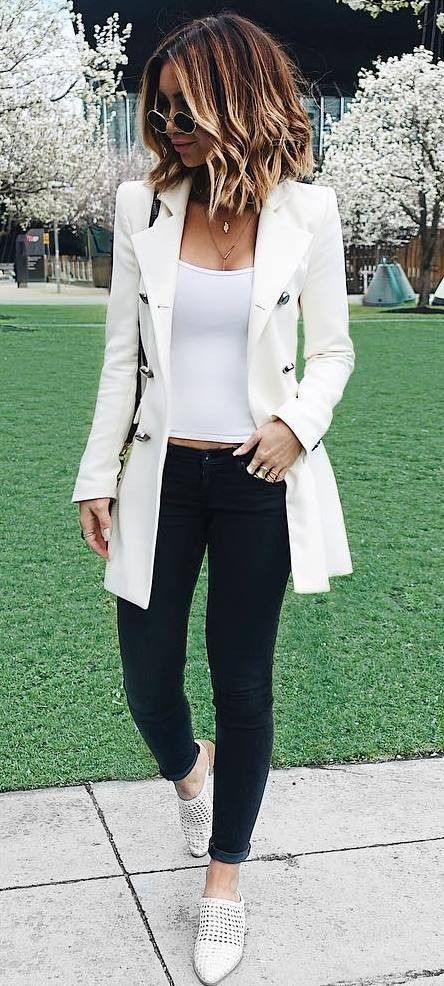 how to wear a white blazer top bag skinnies loafers .
