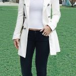 how to wear a white blazer top bag skinnies loafers | Spring .