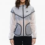 Nike Tech Windrunner Women's Jacket. Nike Store | Jackets, Nike .