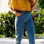 Ähnliches Foto | Top outfits, Off the shoulder top outfit, 70s outfi