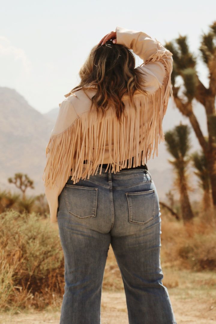 Suede Fringe Jacket Outfit
  Ideas for Women