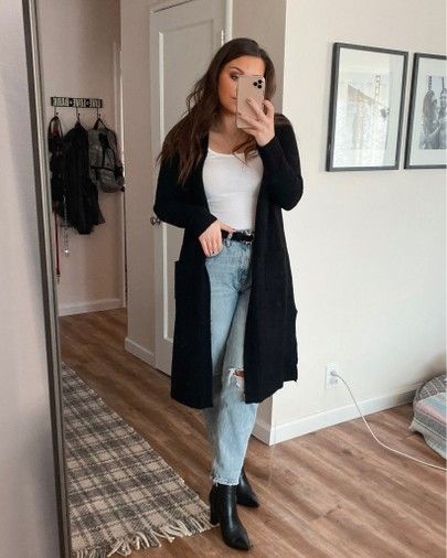 Long Black Cardigan Outfit
  Ideas