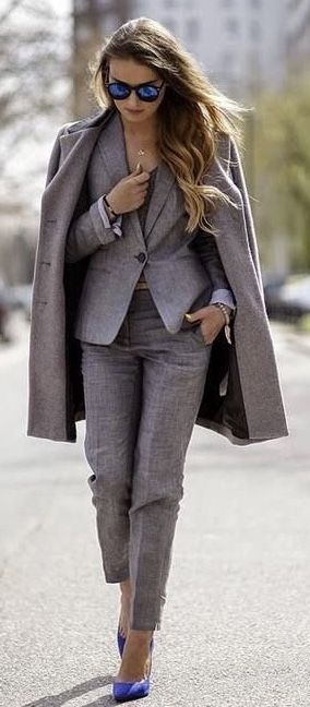 Sports Blazer Top Sporty
  Outfit Ideas for Women