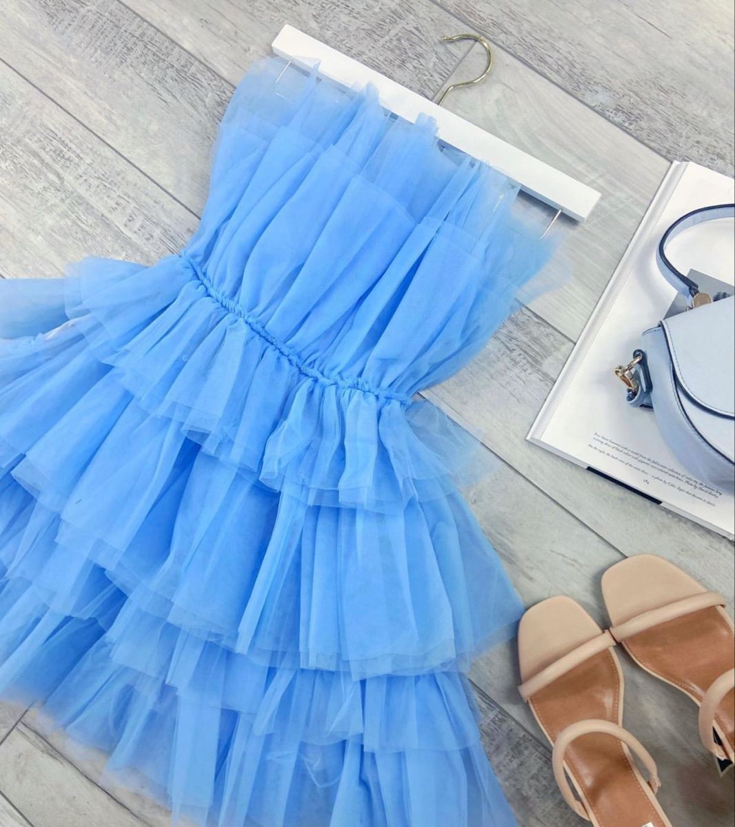 Light Blue Cocktail Dress
  Outfit Ideas