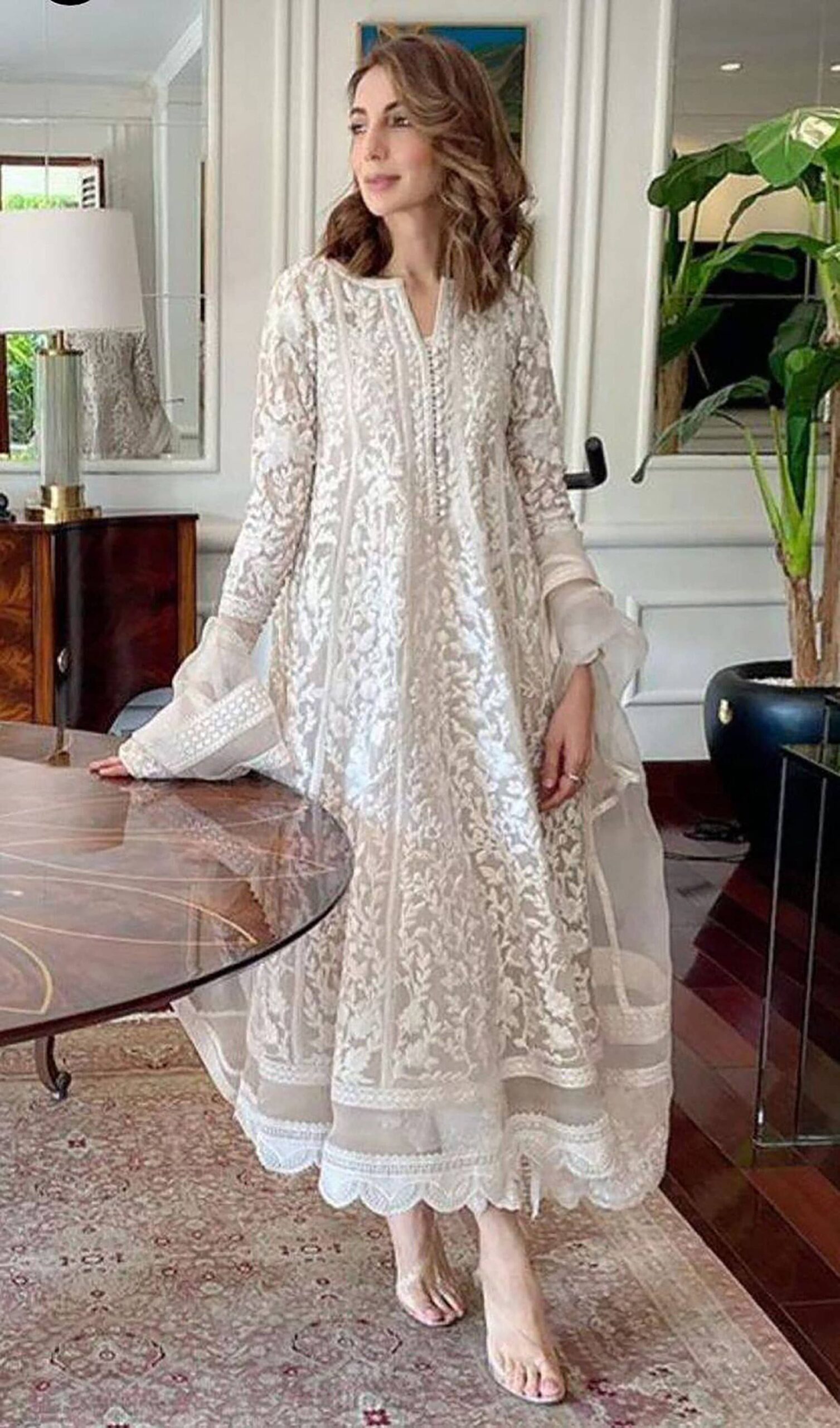 Ideas for Wearing Anarkali
  Dress