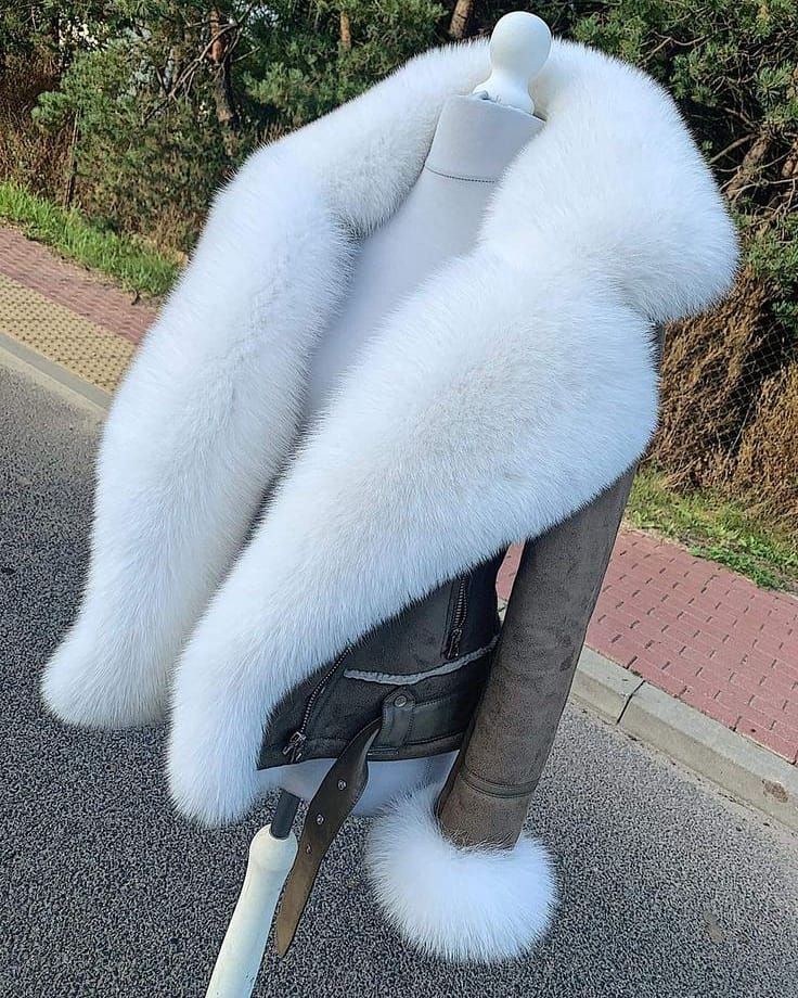 Fur Hooded Jacket Outfit Ideas
  for Ladies