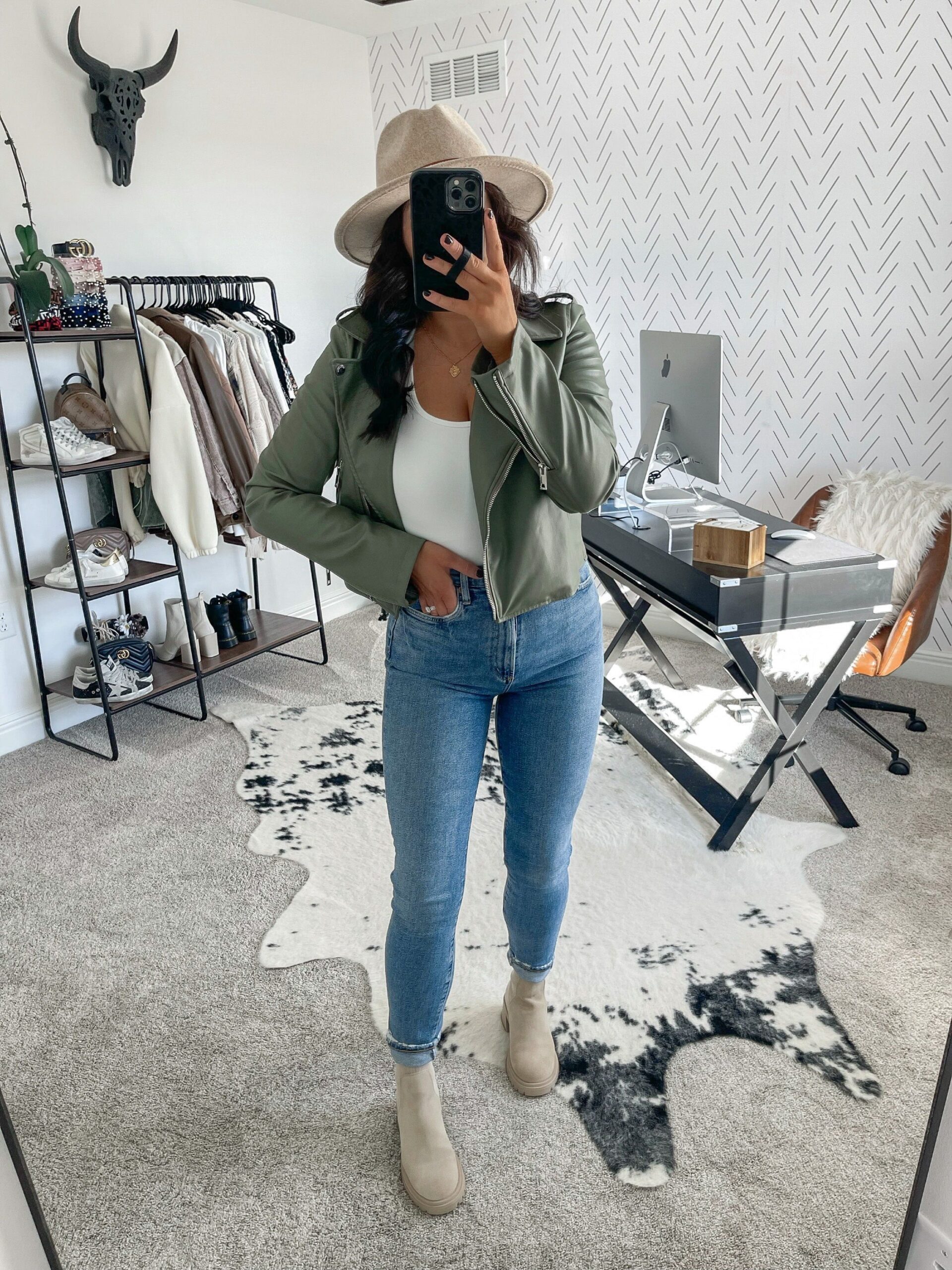 Green Leather Jacket Outfit
  ideas