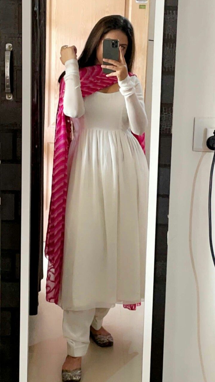 Ideas for Wearing Anarkali
  Dress