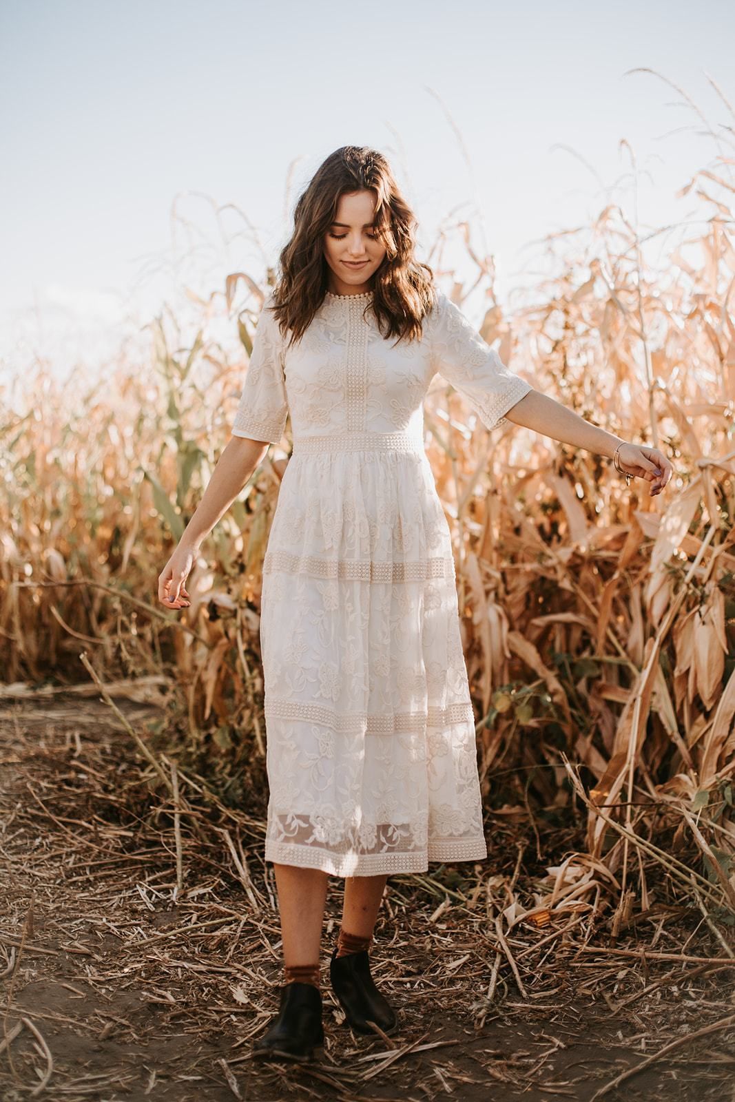 Cream Lace Dress Outfit Ideas