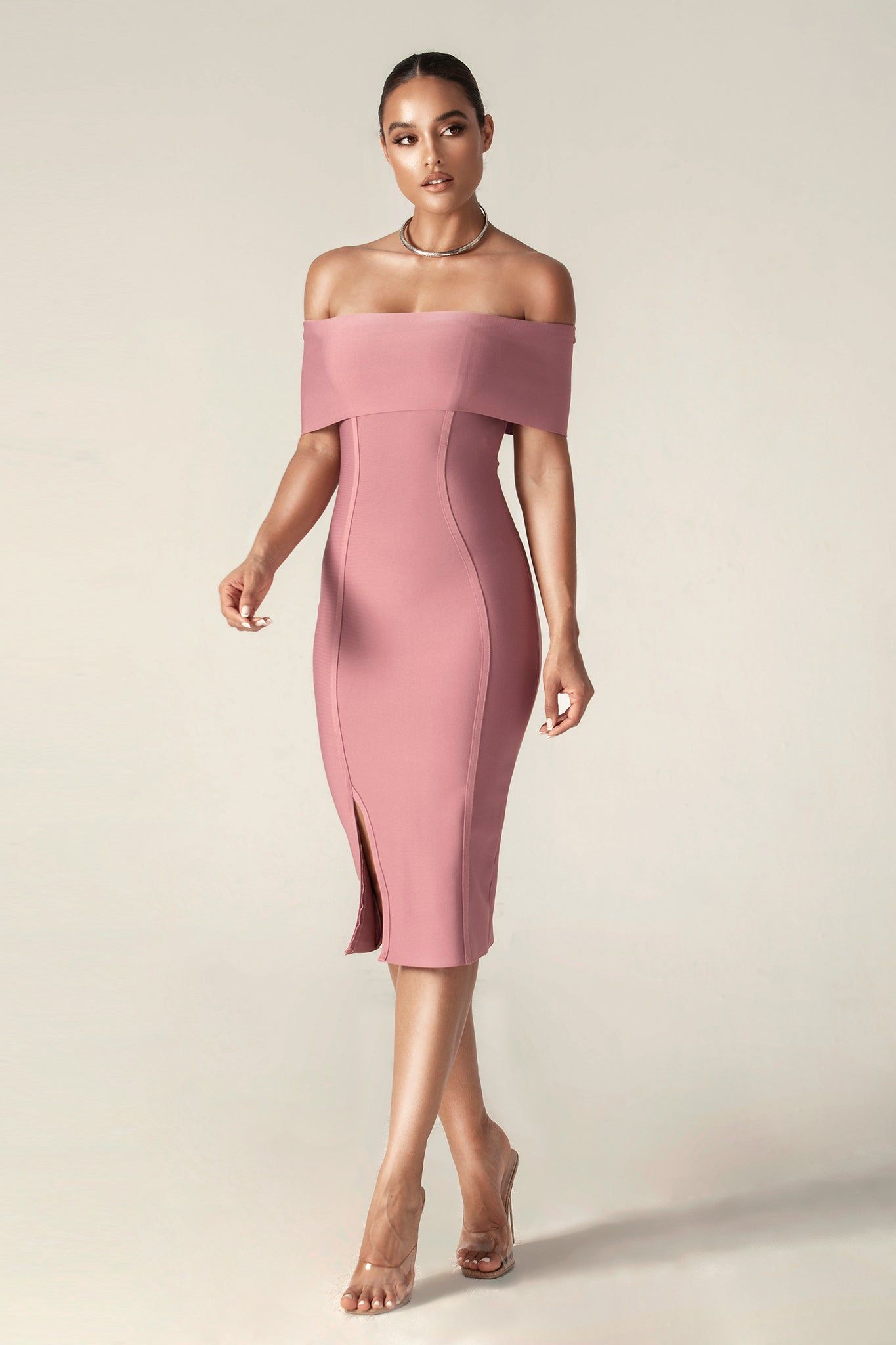 Pink Bandage Dress Outfit
  Ideas