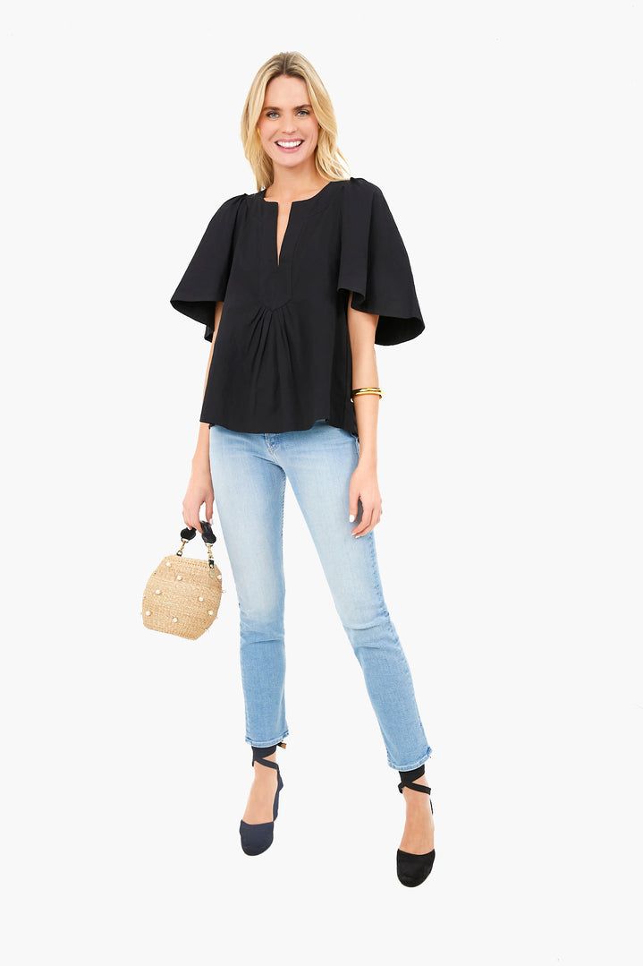 Flutter Sleeve Top Outfits
