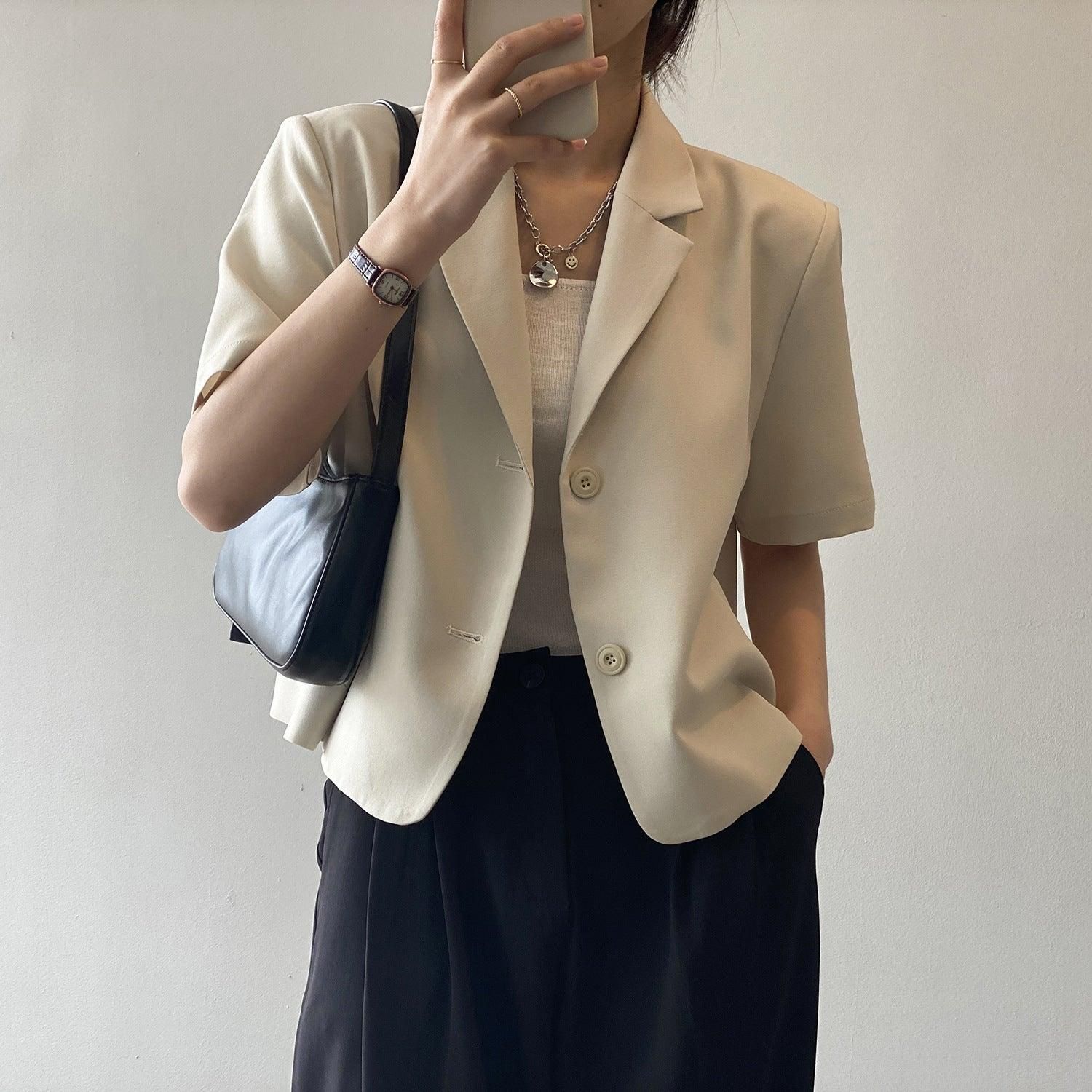 Short Sleeve Blazer Outfit
  Ideas for Ladies