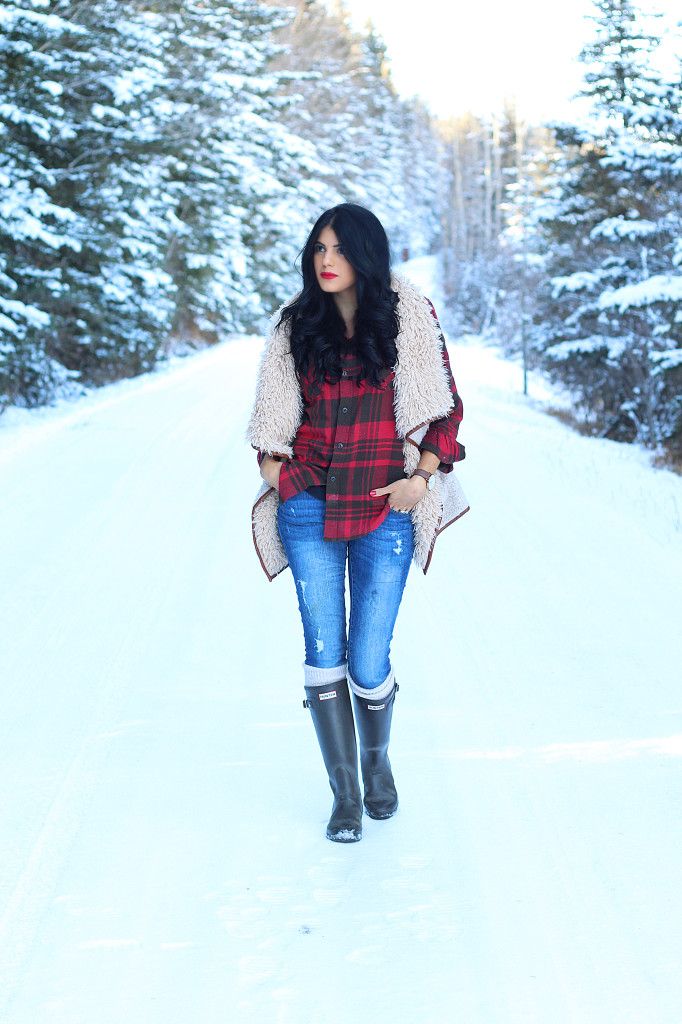 Shearling Vest Outfit ideas
  for Ladies