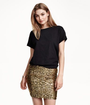 Gold Sequin Skirt Outfit Ideas
  for Ladies