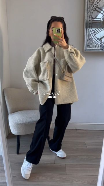 Shearling Jacket Outfit Ideas
  for Women