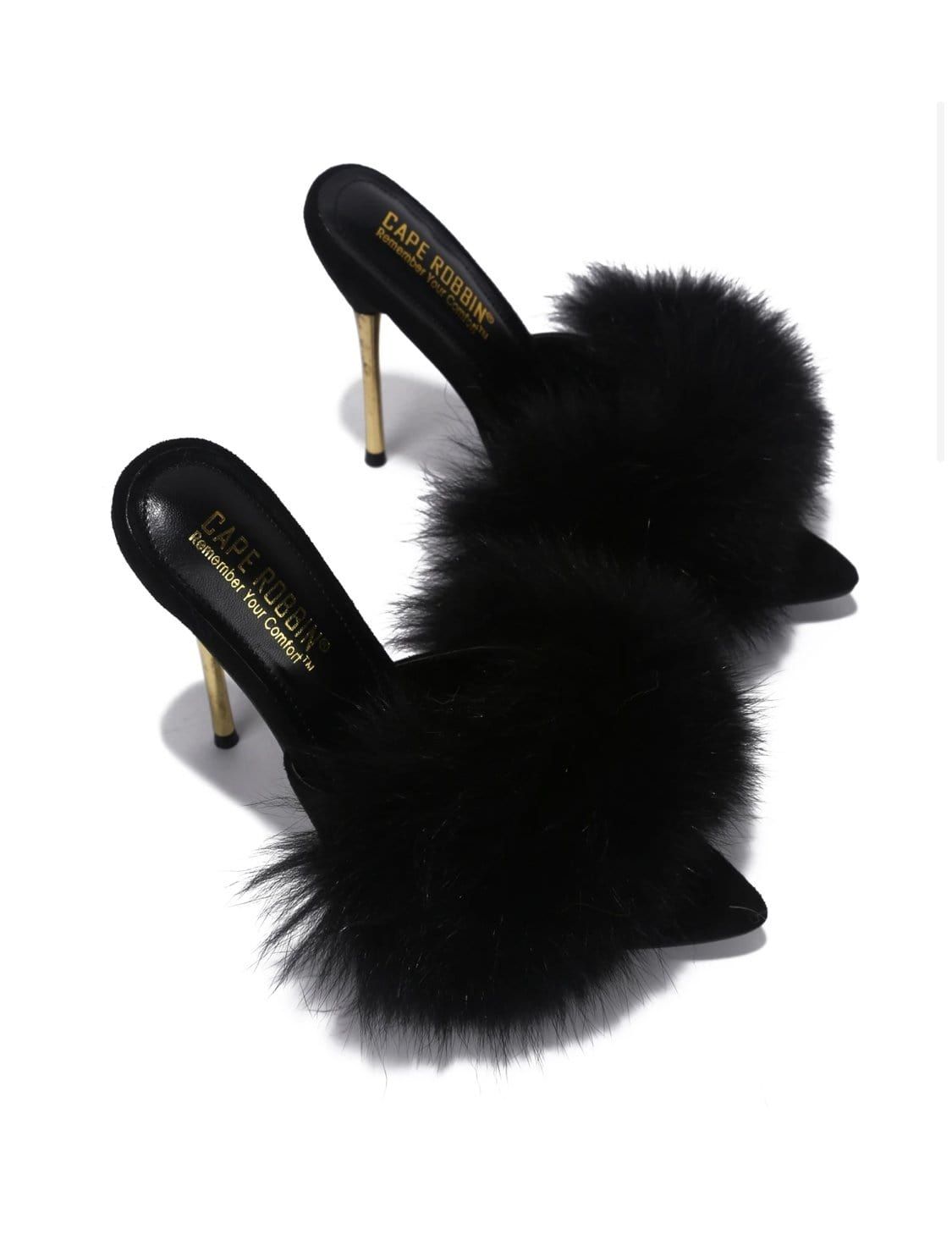 Outfit Ideas Black Fluffy Fur
  Heels