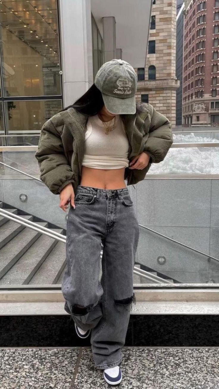 Grey Hoodie Casual Outfit
  Ideas for Women