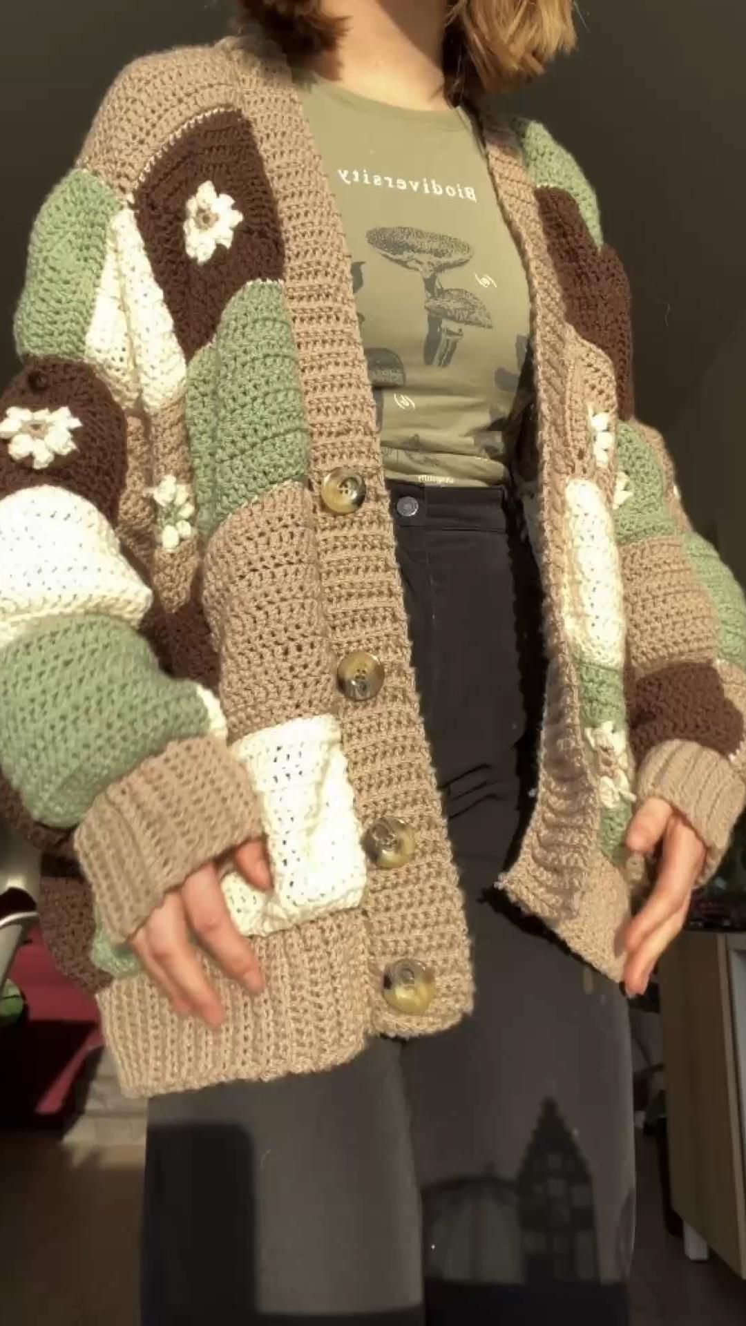 Outfit Ideas Crochet Cardigan
