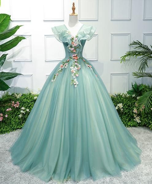 Mint Green Prom Dress Outfit
  Ideas