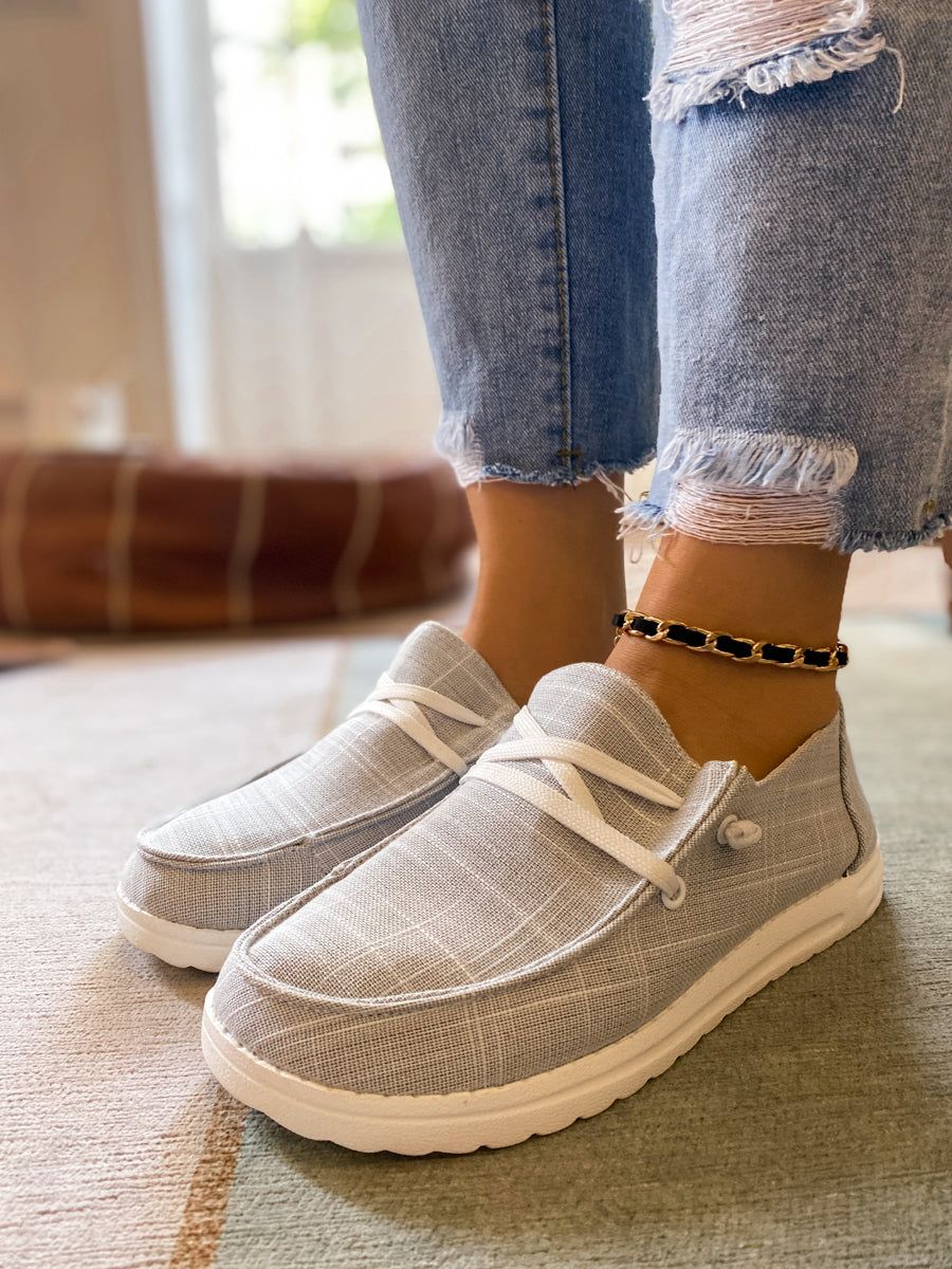 Canvas Slip On Shoes Outfit
  Ideas for Ladies
