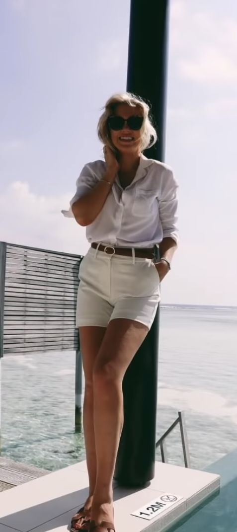 Chino Shorts Outfit Ideas for
  Women