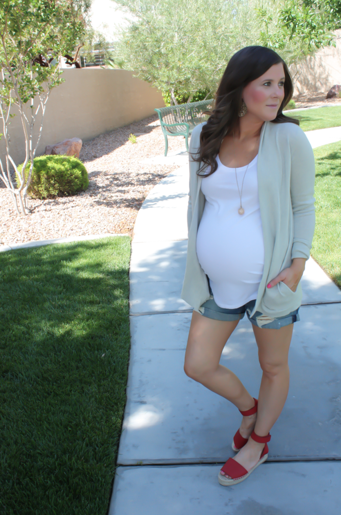 Maternity Cardigan Practical
  Outfit Ideas